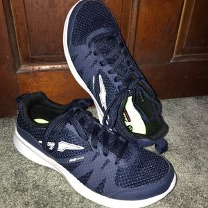 Men’s Size 10.5 Athletic Shoes